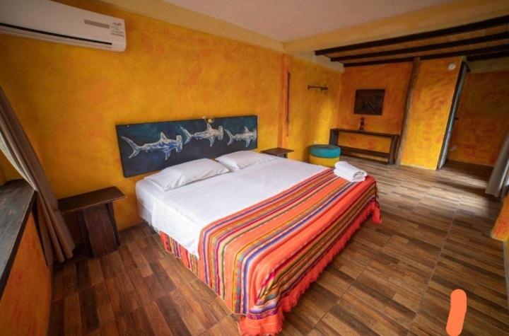 Galapagos Morning Glory Hostel Puerto Ayora  Εξωτερικό φωτογραφία