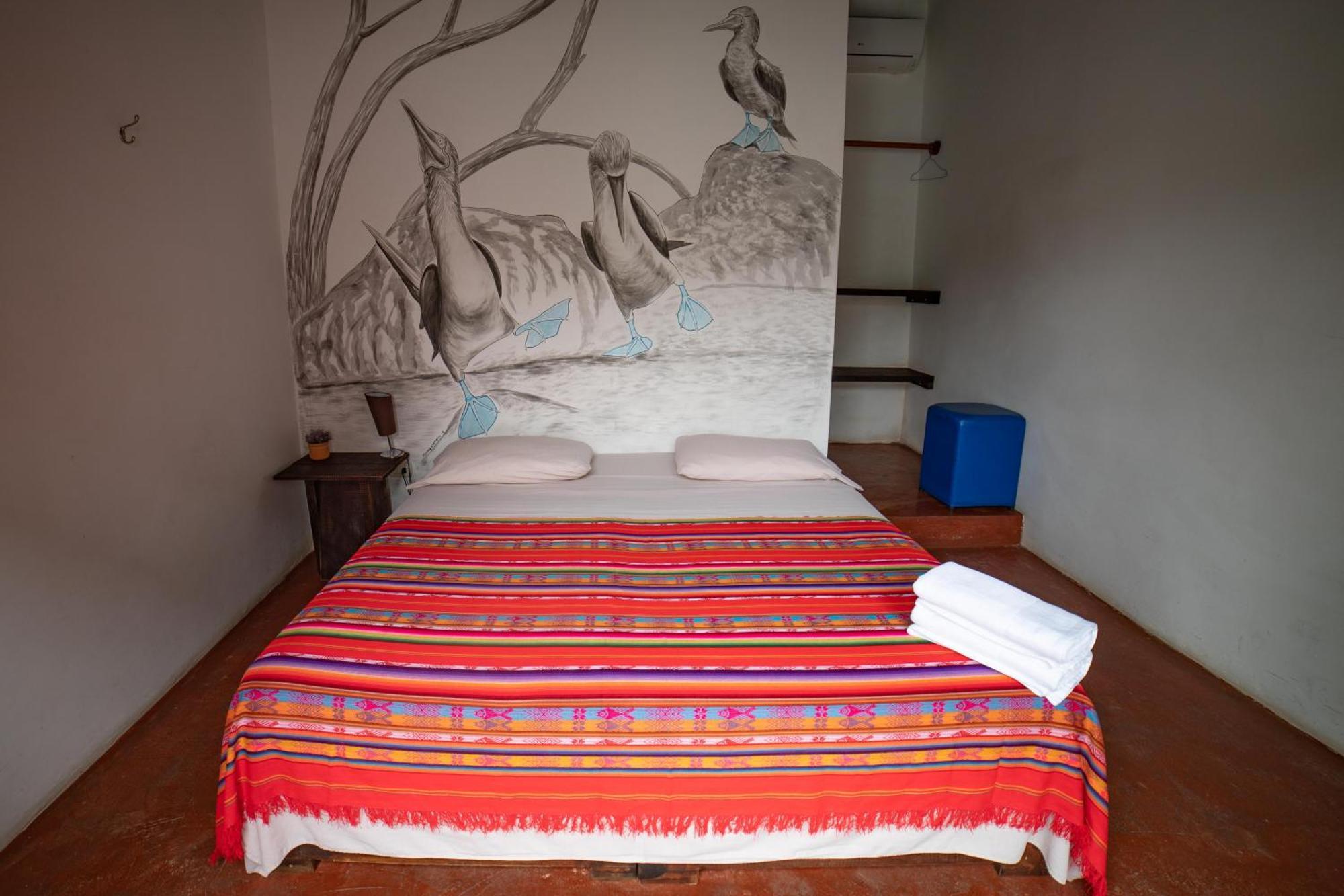 Galapagos Morning Glory Hostel Puerto Ayora  Δωμάτιο φωτογραφία