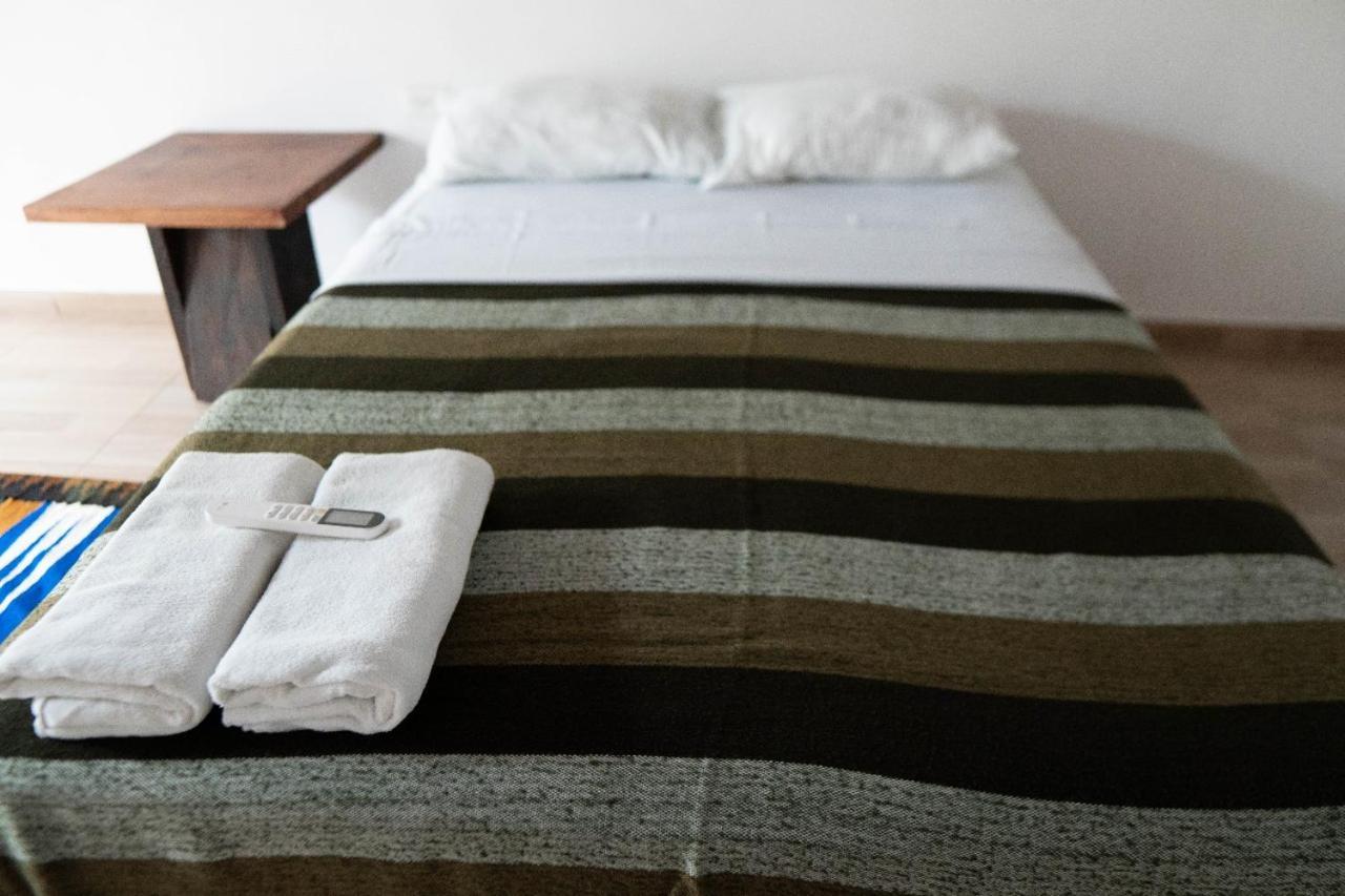 Galapagos Morning Glory Hostel Puerto Ayora  Εξωτερικό φωτογραφία