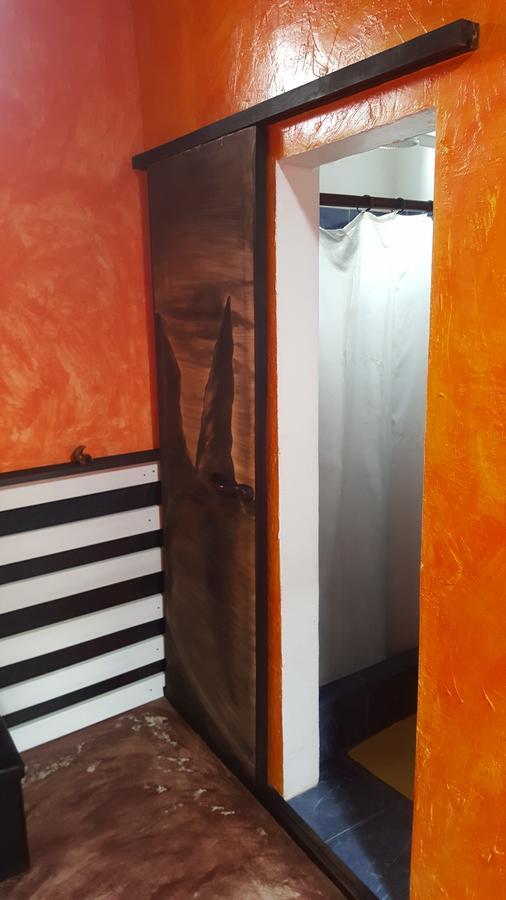 Galapagos Morning Glory Hostel Puerto Ayora  Εξωτερικό φωτογραφία